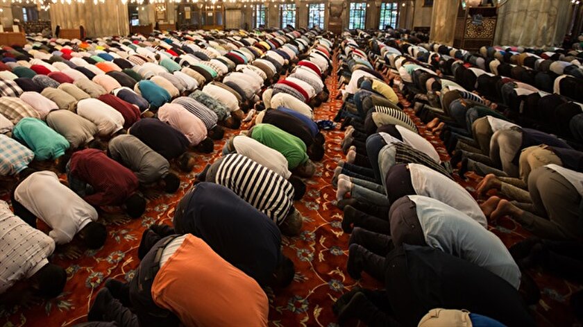Bugun Iftar Saat Kacta Istanbul Ankara Izmir Aksam Ve Yatsi Namazi Saatleri