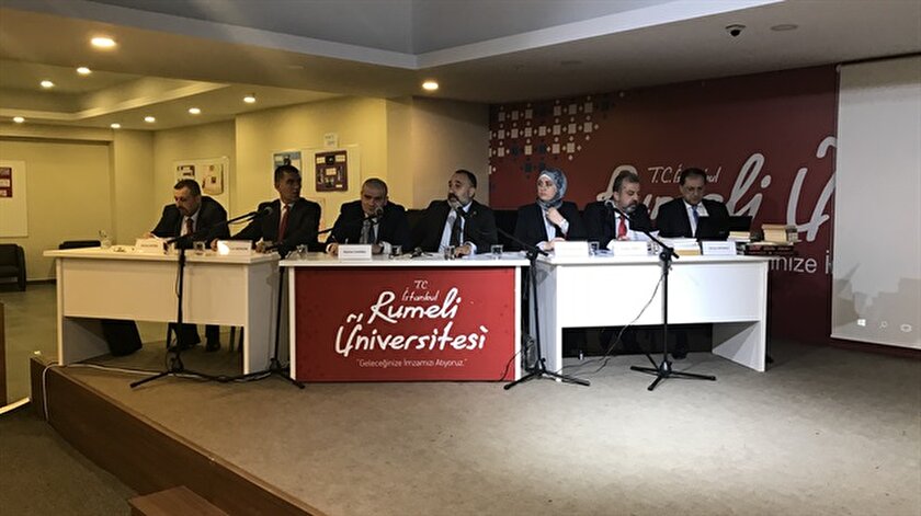 Ermeni Meselesi Ve Hocali Katliami Istanbul Rumeli Universitesi Nde Masaya Yatirildi