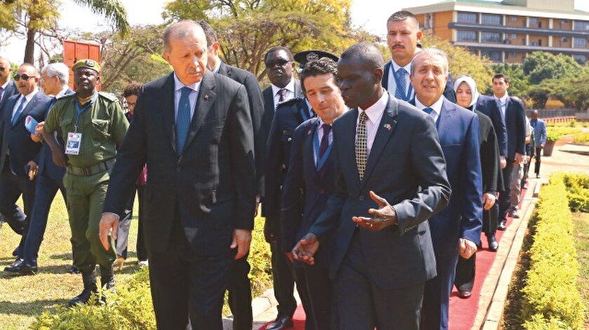 Başkan Erdoğan Afrika ülkelerini 21 kez ziyaret etti
