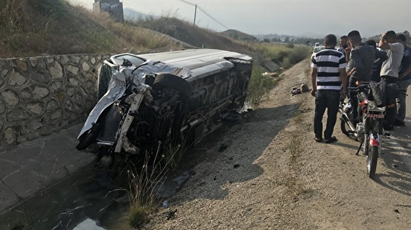 Son Dakika Adana Da Trafik Kazasi 16 Yarali Yeni Safak