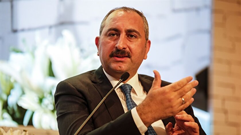 Adalat Bakanı Gülden Yunanistana sert tepki