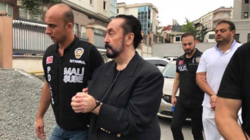 FETÖ Adnan Oktarın gizli tanıklarını sızdırmış