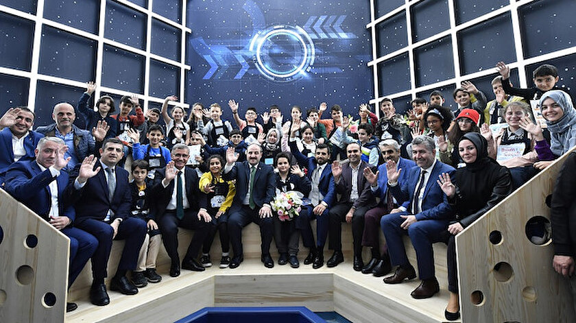 Turkiye Nin En Kapsamli Bilim Merkezi Acildi