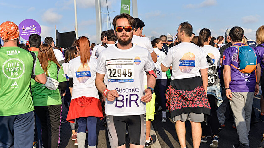 İstanbul Maratonunu ters koştu