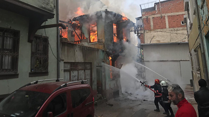 Bursa Son Dakika Haberleri Tarihi Kayhan Carsisi Nda Yangin