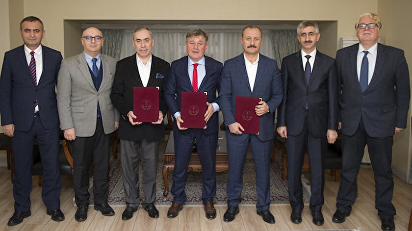 Prof Dr Fuat Sezgin Kimdir