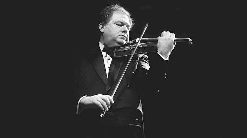Keman sanatçısı Cihat Aşkın