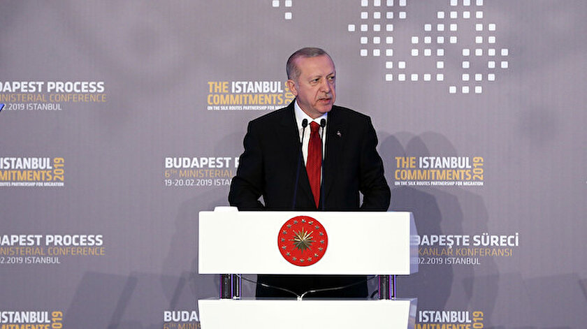 Erdoğan: Yeni bir göç dalgasını tek başına göğüsleyemeyeceğiz