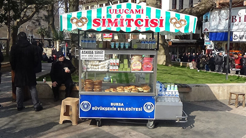 Bursa’da askıda simit uygulaması