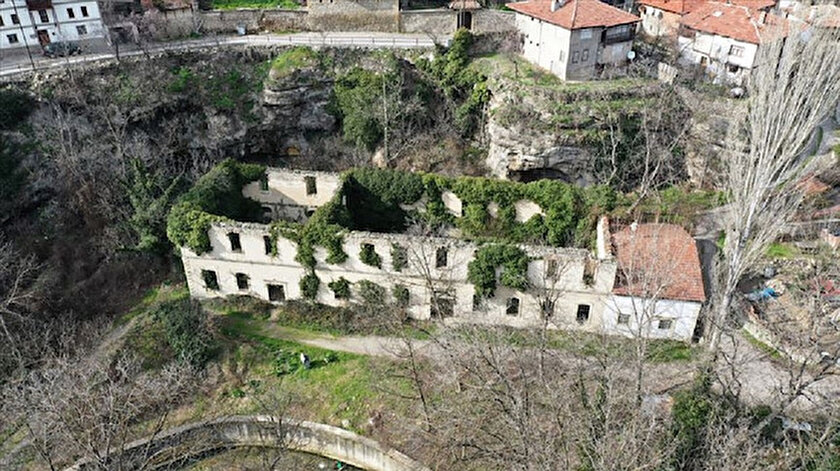 Tarihi Tabakhane Bolgesi Restore Edilmeyi Bekliyor