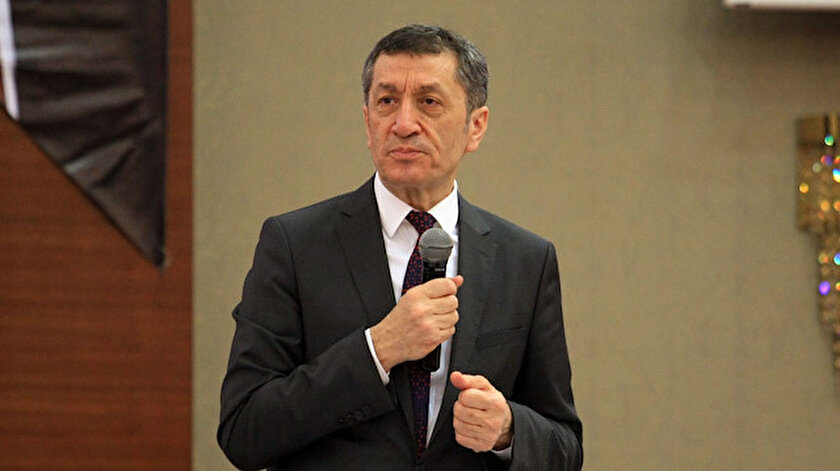 Milli Eğitim Bakanı Ziya Selçuk