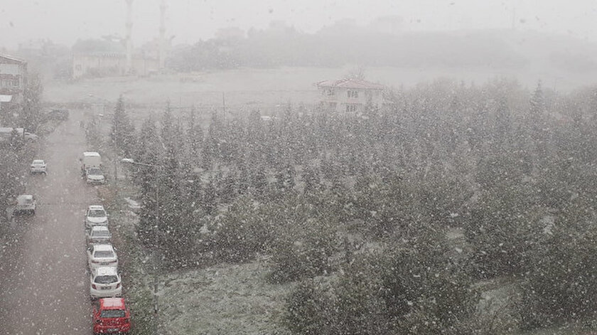 Nisan Ayi Ortasinda Ankara Da Kar Surprizi