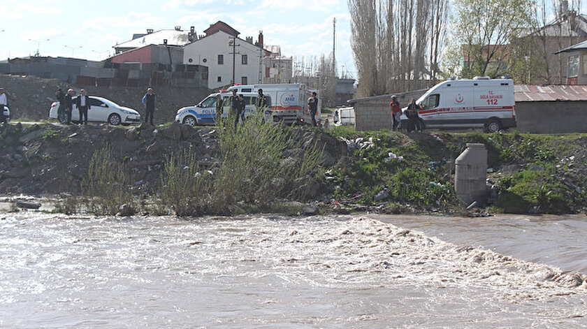 Kayıp çobanı bulmak için arama kurtarma çalışması başlatıldı