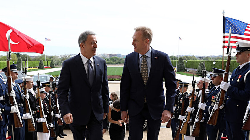 Milli Savunma Bakanı Hulusi Akar ile ABD Savunma Bakan Vekili Shanahan'ın daha önce ABD'de yaptığı görüşmeden.
