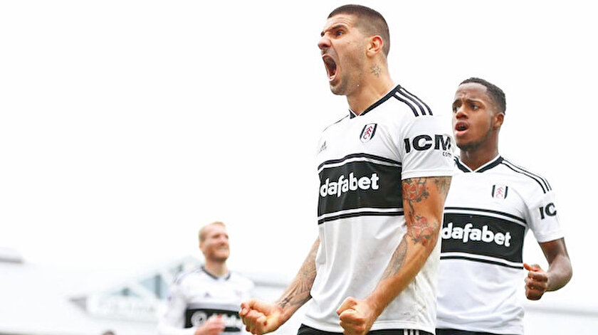F.Bahçe’nin Mitrovic ve Deniz Türüç ısrarı