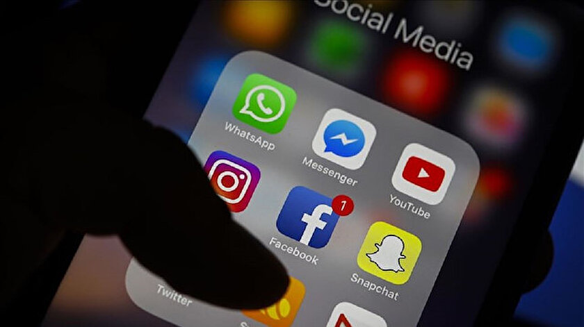 Instagram, Facebook ve Whatsapp da yaşanan erişim sorunun nedeni henüz bilinmiyor.