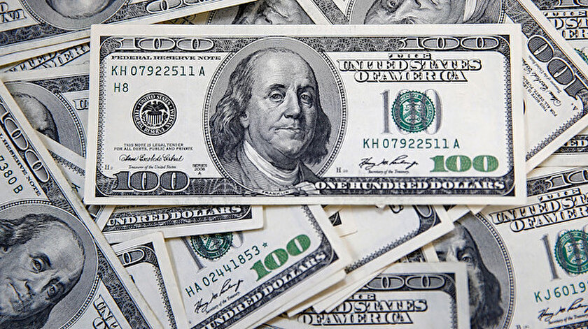 Fed'den faiz indirim beklentilerinin artmasıyla iç risklere rağmen dolar/TL'de aşağı hareket gözleniyor.
