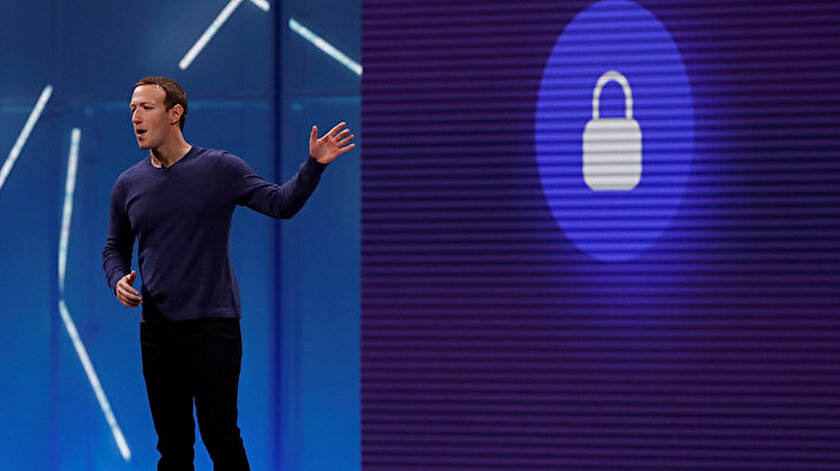 Facebook CEO'su Mark Zuckerberg
