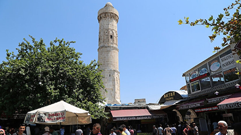 Restore edilen tarihi cami ibadete açıldı