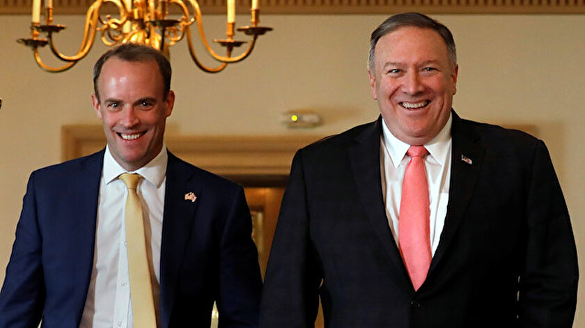 ABD Dışişleri Bakanı Mike Pompeo ve İngiltere Dışişleri Bakanı Dominic Raab.