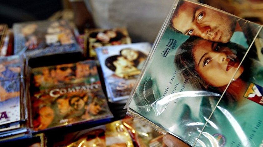 Ülkedeki sinemalarda Hindistan filmi gösterilmeyeceği bildirildi.