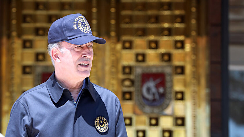 Milli Savunma Bakanı Hulusi Akar KKTC'de