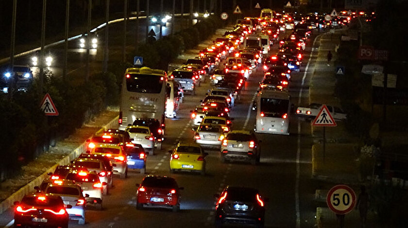 Kurban Bayramı nedeniyle yoğunluk devam ediyor.