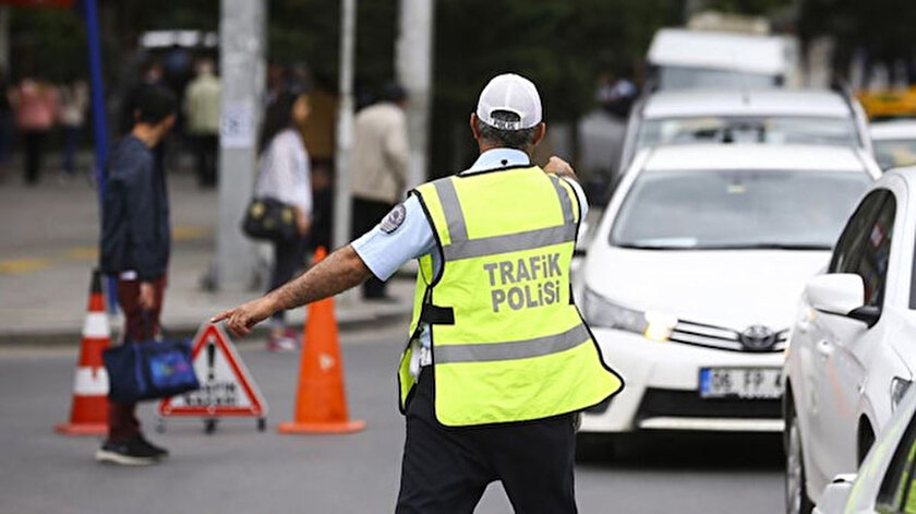Görevde trafik polisi. Fotoğraf: Arşiv.