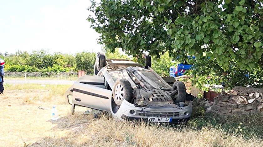Kirsehir Kayseri Yolunda Trafik Kazasi 5 Yarali