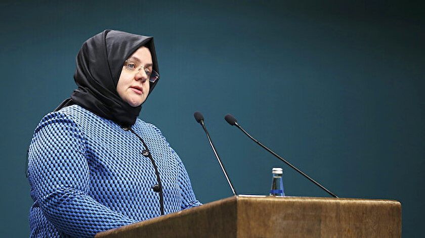 Zehra Zümrüt Selçuk