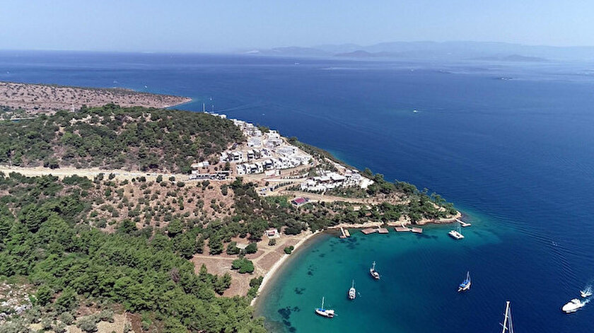 Durdurulan 4 otel inşaatı, drone ile havadan görüntülendi.