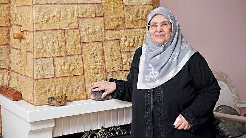 Şule Yüksel Şenler.