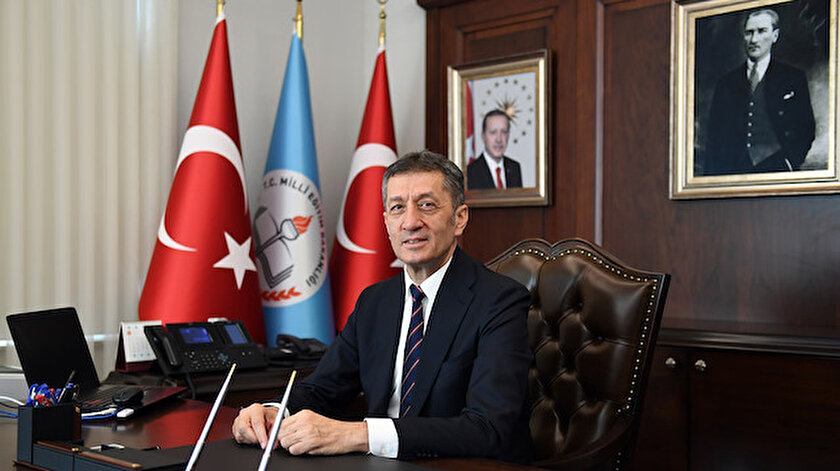 Milli Eğitim Bakanı Ziya Selçuk
