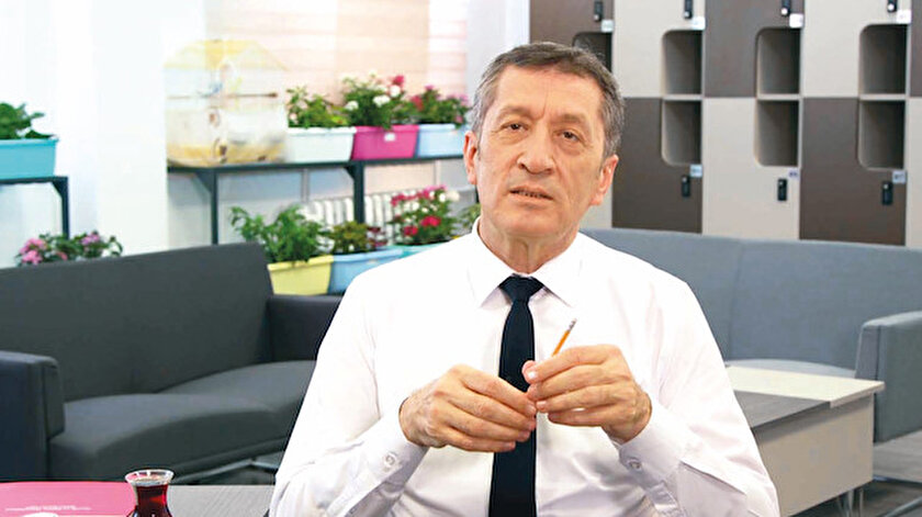 Öğretmenlerin eğitim imkânlarını artıracağız