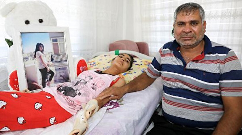 Morg Kapisinda Hayata Donen Kizi Icin Yardim Istiyor
