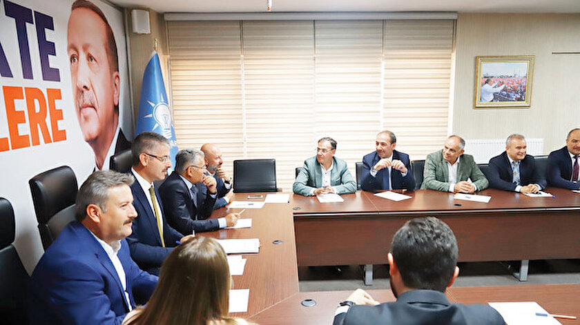 Ak Parti Melikgazi Danışma Meclisi toplantısında projeler Memduh Büyükkılıç tarafından masaya yatırıldı.