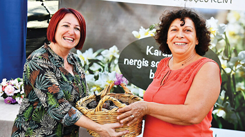 Karaburun Nergis Soğanı Dağıtım Töreni