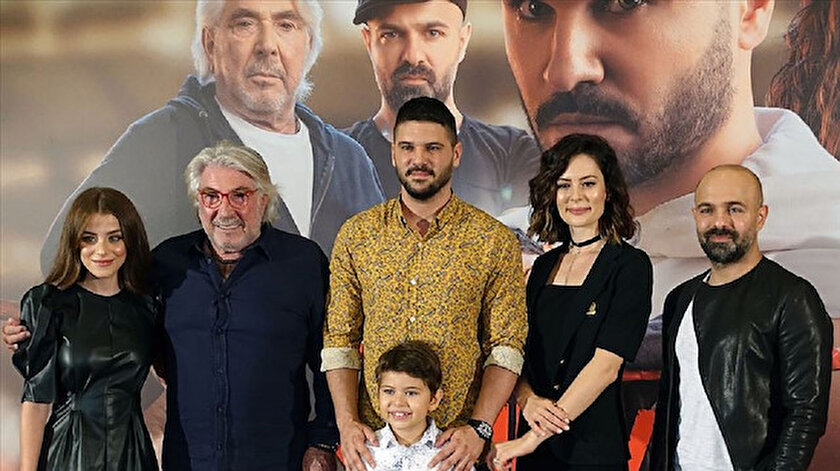 Şampiyon dizisinin oyuncuları.