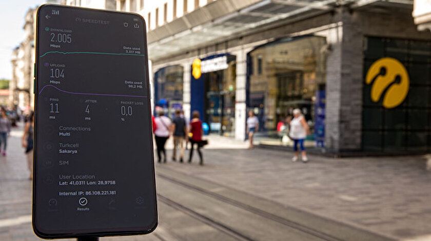 Turkcell 5 G'ye yaptığı yatırımlarla öne çıkıyor.