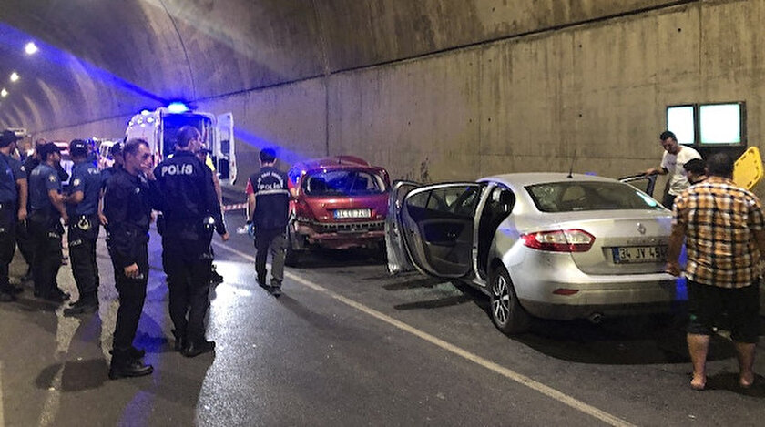 Istanbul Pendik Te Trafik Kazasi 2 Olu