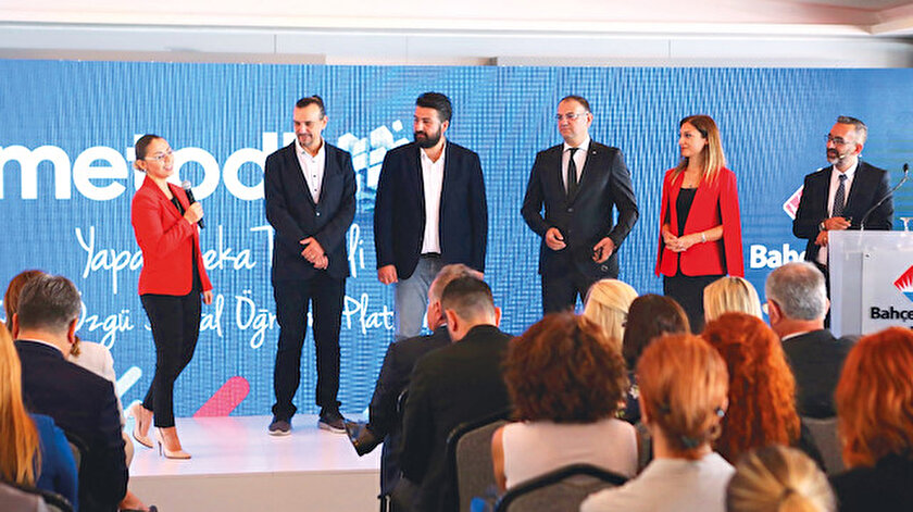 Bahçeşehir ‘Metodbox’ı yapay zeka ile geliştirdi