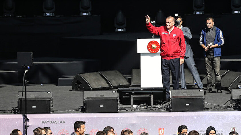 ​Cumhurbaşkanı Recep Tayyip Erdoğan, Teknofesti ziyaret etti