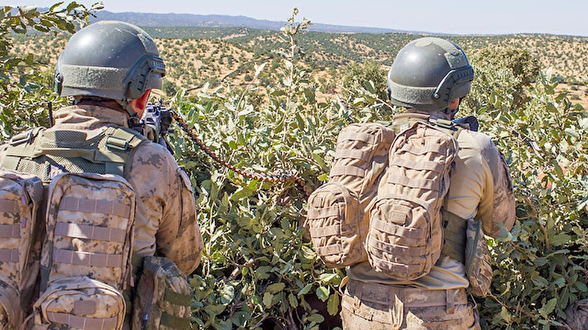 Güvenlik güçleri, terör örgütlerine yönelik operasyonlarını hız kesmeden sürdürüyor.