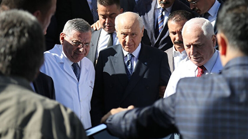 MHP lideri Bahçeli, üst solunum yolu rahatsızlığı nedeniyle tedavi altına alınmıştı.