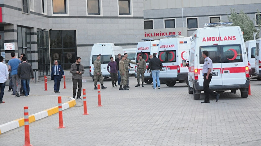 Şehit ve yaralı askerlerimizin hastaneye sevki sırasında çekilen fotoğraflar sonrası güvenlik tedbirleri üst seviyeye çıkarıldı.