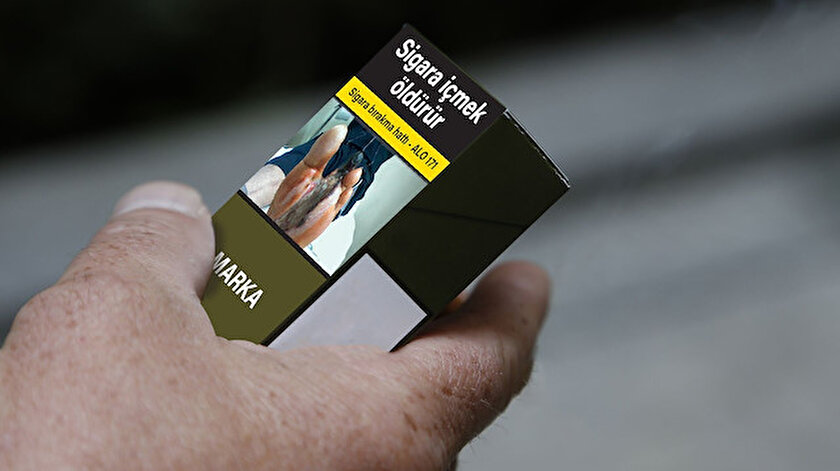 Sigara tek tip paket uygulaması.