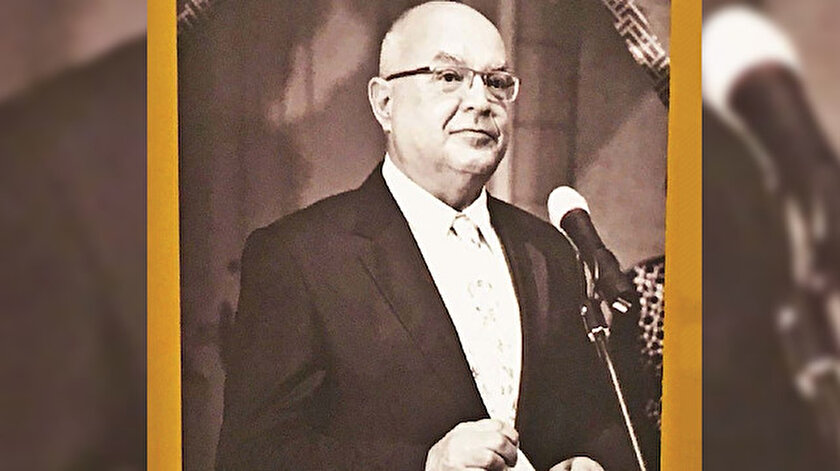 Koleksiyoner Oğuz Aydemir’in mendilleri bizi tarihi bir yolculuğa çıkarıyor.
