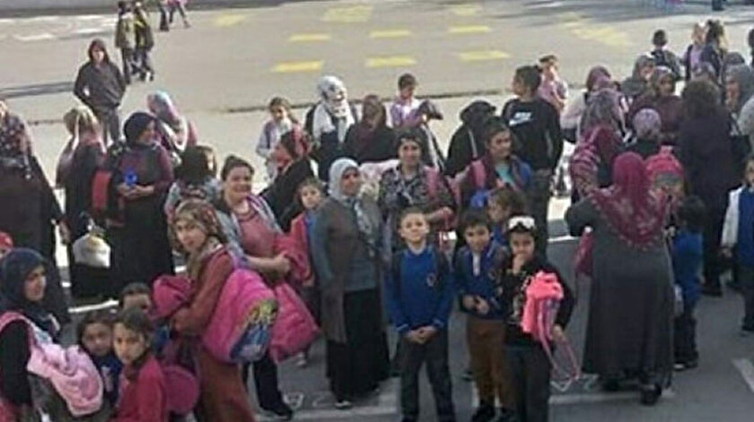 Olaya ilişkin inceleme başlatıldı.