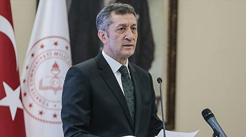 Milli Eğitim Bakanı Ziya Selçuk