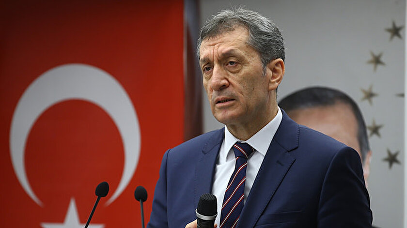 Milli Eğitim Bakanı Ziya Selçuk açıklama yaptı.